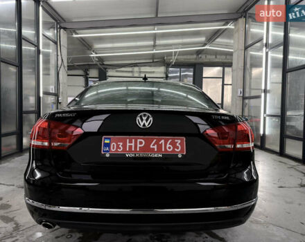 Чорний Фольксваген Пассат, об'ємом двигуна 2 л та пробігом 300 тис. км за 12999 $, фото 5 на Automoto.ua