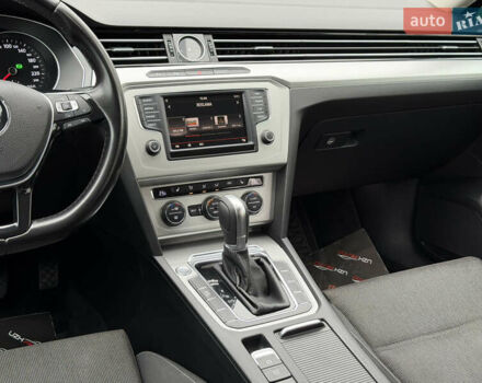 Черный Фольксваген Пассат, объемом двигателя 2 л и пробегом 325 тыс. км за 15500 $, фото 36 на Automoto.ua