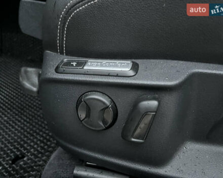 Черный Фольксваген Пассат, объемом двигателя 1.97 л и пробегом 212 тыс. км за 20500 $, фото 11 на Automoto.ua