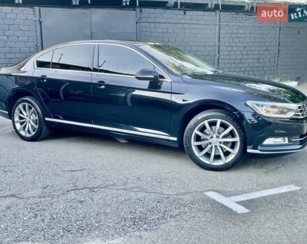 Чорний Фольксваген Пассат, об'ємом двигуна 1.8 л та пробігом 141 тис. км за 15999 $, фото 4 на Automoto.ua