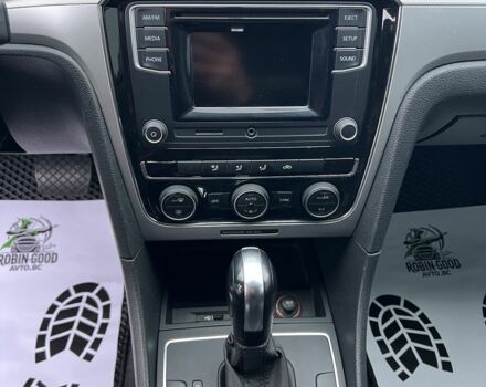 Черный Фольксваген Пассат, объемом двигателя 1.8 л и пробегом 161 тыс. км за 12300 $, фото 19 на Automoto.ua