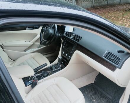 Черный Фольксваген Пассат, объемом двигателя 1.8 л и пробегом 169 тыс. км за 11500 $, фото 8 на Automoto.ua