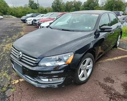 Черный Фольксваген Пассат, объемом двигателя 1.8 л и пробегом 90 тыс. км за 2100 $, фото 3 на Automoto.ua