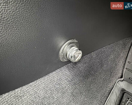 Черный Фольксваген Пассат, объемом двигателя 2 л и пробегом 239 тыс. км за 15300 $, фото 35 на Automoto.ua