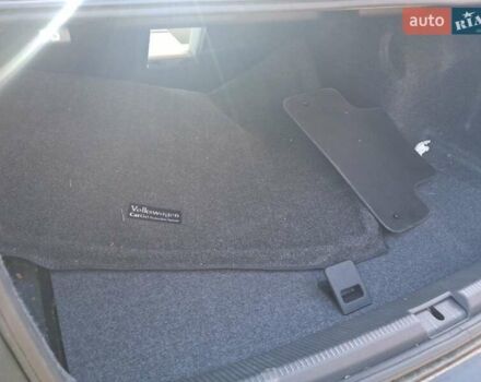 Чорний Фольксваген Пассат, об'ємом двигуна 1.8 л та пробігом 60 тис. км за 13500 $, фото 14 на Automoto.ua