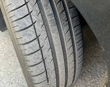 Черный Фольксваген Пассат, объемом двигателя 1.8 л и пробегом 214 тыс. км за 10900 $, фото 10 на Automoto.ua