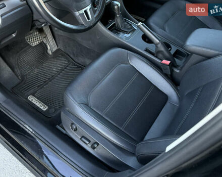 Черный Фольксваген Пассат, объемом двигателя 1.8 л и пробегом 222 тыс. км за 8999 $, фото 19 на Automoto.ua