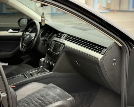 Чорний Фольксваген Пассат, об'ємом двигуна 2 л та пробігом 224 тис. км за 16300 $, фото 17 на Automoto.ua