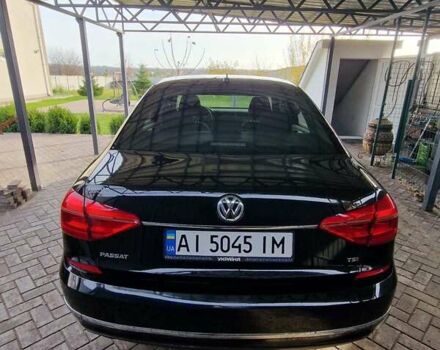 Черный Фольксваген Пассат, объемом двигателя 1.8 л и пробегом 215 тыс. км за 11800 $, фото 4 на Automoto.ua