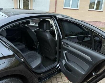 Черный Фольксваген Пассат, объемом двигателя 1.97 л и пробегом 238 тыс. км за 15300 $, фото 15 на Automoto.ua