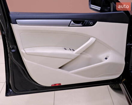 Чорний Фольксваген Пассат, об'ємом двигуна 1.8 л та пробігом 146 тис. км за 10500 $, фото 25 на Automoto.ua