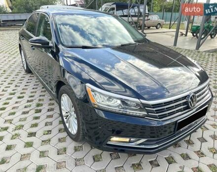 Черный Фольксваген Пассат, объемом двигателя 1.8 л и пробегом 186 тыс. км за 15000 $, фото 1 на Automoto.ua