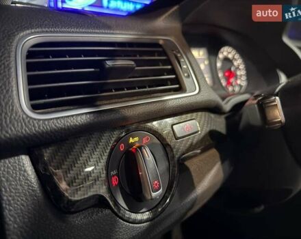 Чорний Фольксваген Пассат, об'ємом двигуна 1.8 л та пробігом 84 тис. км за 11700 $, фото 4 на Automoto.ua