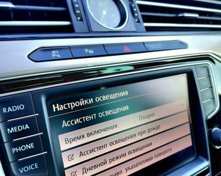 Фольксваген Пассат 2015 в Черновцах на Automoto.ua Черный Фольксваген Пассат, объемом двигателя 1.97 л и пробегом 303 тыс. км за 17100 $, фото 25 на Automoto.ua