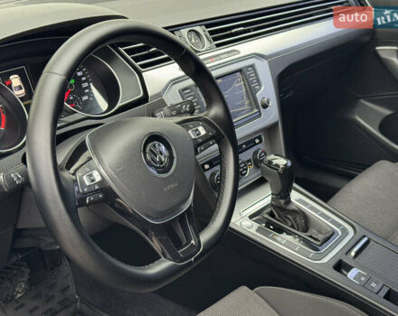 Черный Фольксваген Пассат, объемом двигателя 2 л и пробегом 239 тыс. км за 15300 $, фото 42 на Automoto.ua