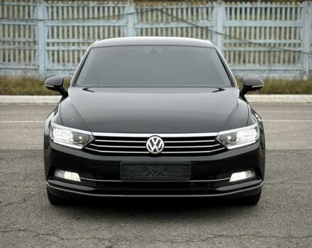 Чорний Фольксваген Пассат, об'ємом двигуна 2 л та пробігом 224 тис. км за 16300 $, фото 1 на Automoto.ua