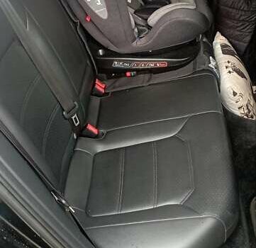 Черный Фольксваген Пассат, объемом двигателя 1.8 л и пробегом 93 тыс. км за 13000 $, фото 6 на Automoto.ua