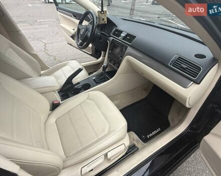 Чорний Фольксваген Пассат, об'ємом двигуна 1.8 л та пробігом 147 тис. км за 9300 $, фото 22 на Automoto.ua