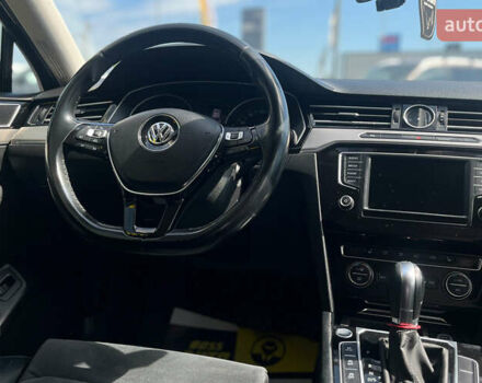 Чорний Фольксваген Пассат, об'ємом двигуна 1.9 л та пробігом 305 тис. км за 17700 $, фото 9 на Automoto.ua