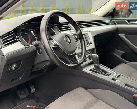 Черный Фольксваген Пассат, объемом двигателя 2 л и пробегом 325 тыс. км за 15500 $, фото 23 на Automoto.ua