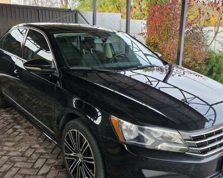 Черный Фольксваген Пассат, объемом двигателя 1.8 л и пробегом 215 тыс. км за 11800 $, фото 6 на Automoto.ua