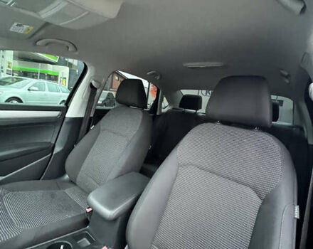 Черный Фольксваген Пассат, объемом двигателя 1.8 л и пробегом 161 тыс. км за 12300 $, фото 16 на Automoto.ua