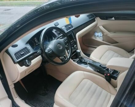 Черный Фольксваген Пассат, объемом двигателя 1.8 л и пробегом 169 тыс. км за 11500 $, фото 6 на Automoto.ua