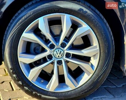 Фольксваген Пассат 2015 в Черновцах на Automoto.ua Черный Фольксваген Пассат, объемом двигателя 1.97 л и пробегом 303 тыс. км за 17100 $, фото 9 на Automoto.ua