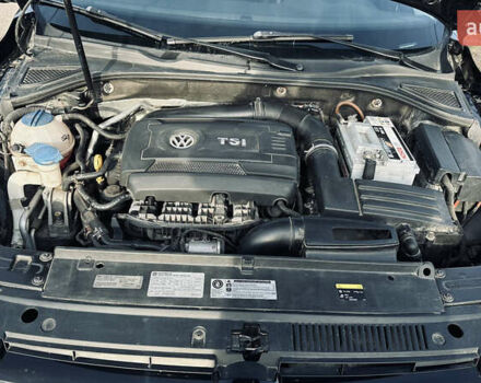 Черный Фольксваген Пассат, объемом двигателя 1.8 л и пробегом 103 тыс. км за 10999 $, фото 21 на Automoto.ua