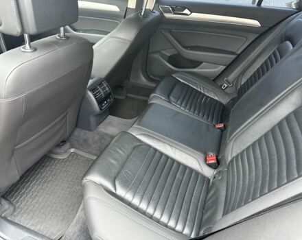 Черный Фольксваген Пассат, объемом двигателя 2 л и пробегом 237 тыс. км за 16700 $, фото 10 на Automoto.ua