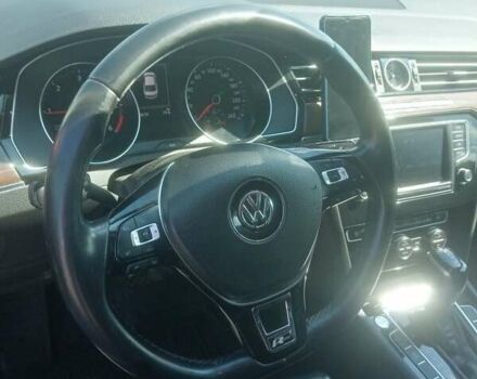 Черный Фольксваген Пассат, объемом двигателя 1.6 л и пробегом 280 тыс. км за 17800 $, фото 5 на Automoto.ua