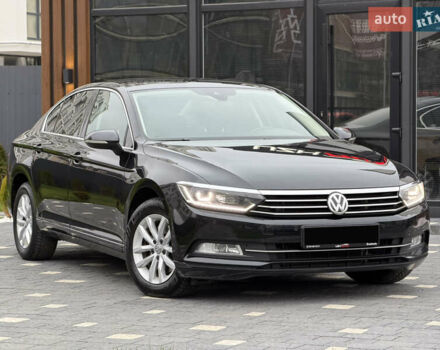 Черный Фольксваген Пассат, объемом двигателя 2 л и пробегом 325 тыс. км за 15500 $, фото 1 на Automoto.ua