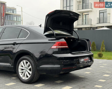 Черный Фольксваген Пассат, объемом двигателя 2 л и пробегом 325 тыс. км за 15500 $, фото 61 на Automoto.ua