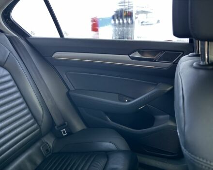 Черный Фольксваген Пассат, объемом двигателя 2 л и пробегом 237 тыс. км за 16700 $, фото 12 на Automoto.ua