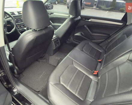 Чорний Фольксваген Пассат, об'ємом двигуна 2 л та пробігом 188 тис. км за 12950 $, фото 18 на Automoto.ua