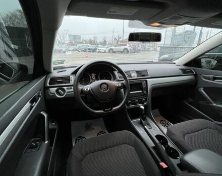 Черный Фольксваген Пассат, объемом двигателя 1.8 л и пробегом 161 тыс. км за 12300 $, фото 11 на Automoto.ua