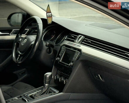 Черный Фольксваген Пассат, объемом двигателя 1.97 л и пробегом 224 тыс. км за 16300 $, фото 33 на Automoto.ua