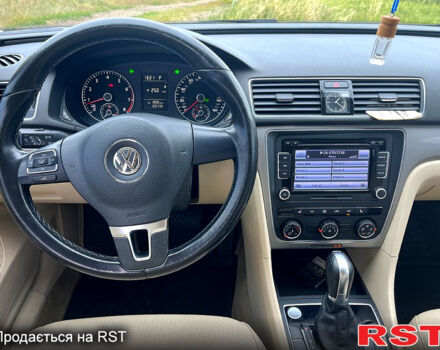 Чорний Фольксваген Пассат, об'ємом двигуна 1.8 л та пробігом 165 тис. км за 9999 $, фото 7 на Automoto.ua