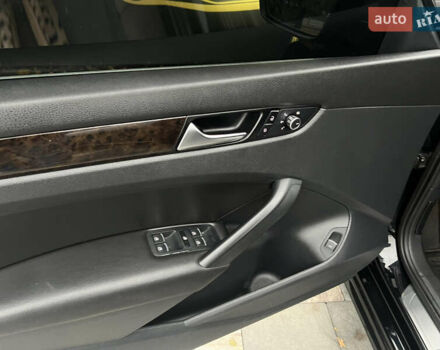 Черный Фольксваген Пассат, объемом двигателя 1.8 л и пробегом 252 тыс. км за 10600 $, фото 10 на Automoto.ua