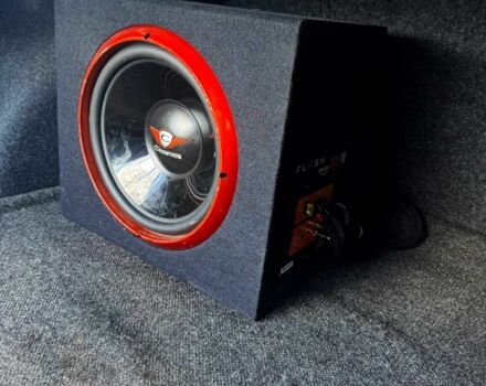 Черный Фольксваген Пассат, объемом двигателя 1.8 л и пробегом 149 тыс. км за 12700 $, фото 10 на Automoto.ua