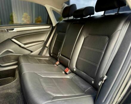 Черный Фольксваген Пассат, объемом двигателя 1.8 л и пробегом 180 тыс. км за 13500 $, фото 13 на Automoto.ua