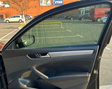 Чорний Фольксваген Пассат, об'ємом двигуна 2 л та пробігом 231 тис. км за 13000 $, фото 11 на Automoto.ua