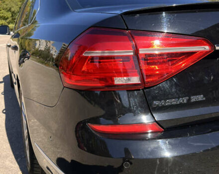 Черный Фольксваген Пассат, объемом двигателя 1.8 л и пробегом 184 тыс. км за 16200 $, фото 14 на Automoto.ua