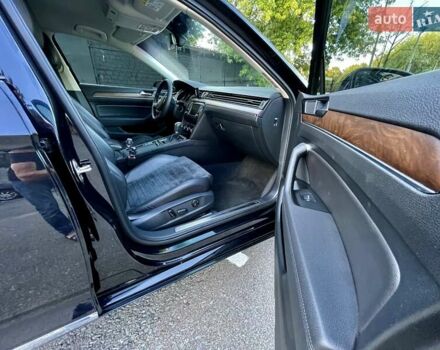 Чорний Фольксваген Пассат, об'ємом двигуна 1.8 л та пробігом 141 тис. км за 15999 $, фото 19 на Automoto.ua