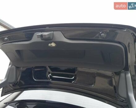 Черный Фольксваген Пассат, объемом двигателя 1.8 л и пробегом 110 тыс. км за 12000 $, фото 3 на Automoto.ua