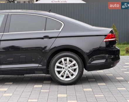 Черный Фольксваген Пассат, объемом двигателя 2 л и пробегом 325 тыс. км за 15500 $, фото 5 на Automoto.ua