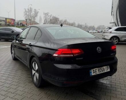 Черный Фольксваген Пассат, объемом двигателя 1.6 л и пробегом 345 тыс. км за 9700 $, фото 2 на Automoto.ua