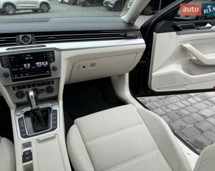 Черный Фольксваген Пассат, объемом двигателя 2 л и пробегом 215 тыс. км за 16900 $, фото 28 на Automoto.ua