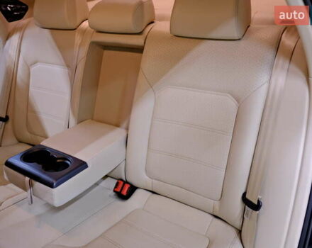 Чорний Фольксваген Пассат, об'ємом двигуна 1.8 л та пробігом 146 тис. км за 10500 $, фото 32 на Automoto.ua