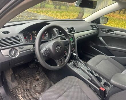 Черный Фольксваген Пассат, объемом двигателя 1.8 л и пробегом 185 тыс. км за 8500 $, фото 7 на Automoto.ua